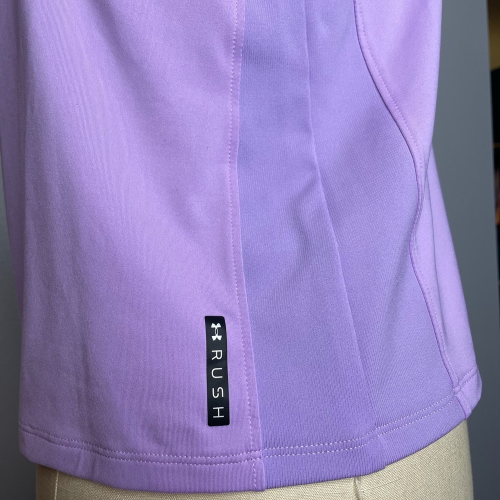 NWT UA Cut Out Workout Top - Picture 6 of 9